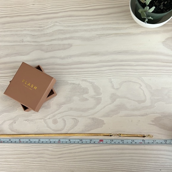 Gold Snake Choker Necklace, EMERGENCY SALE: PRICE FIRM - Picture 13 of 13